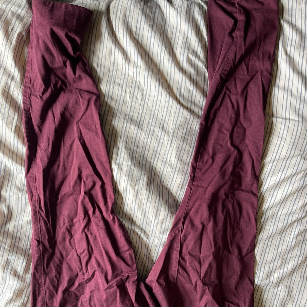 Hollister skinny stacked joggers SIZE LARGE NEVER WORN